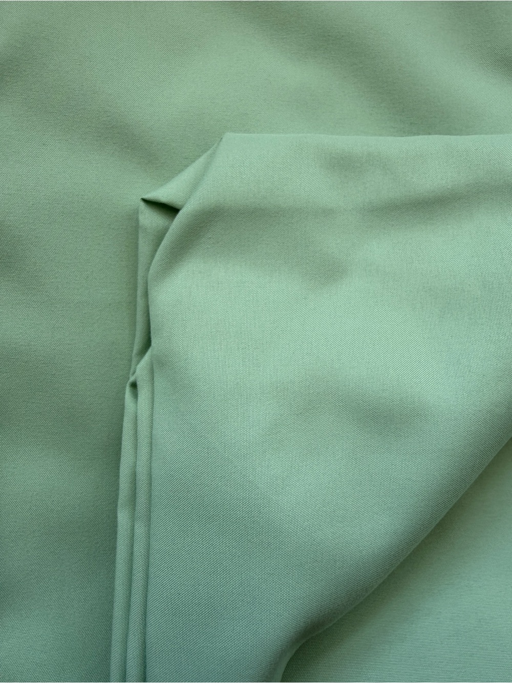 Full Sheet Set in Light Sage Green by Bedsure